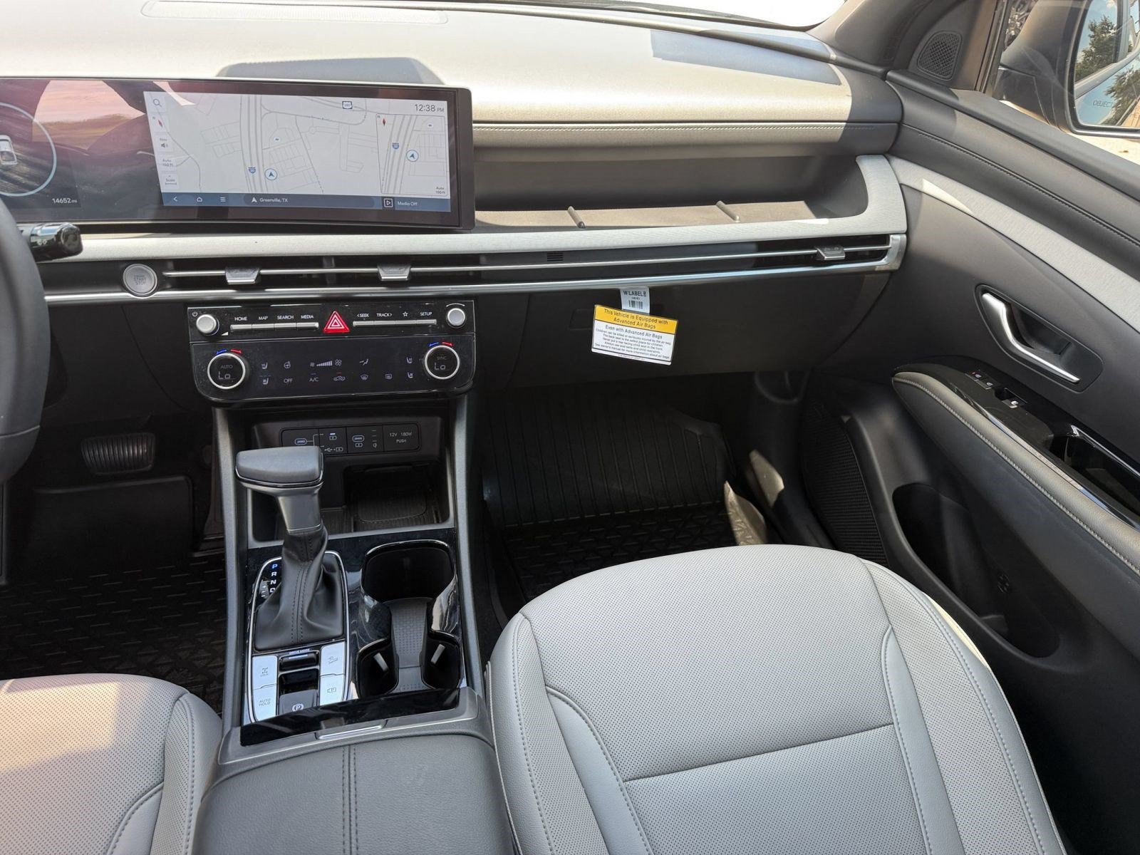 Used 2025 Hyundai Santa Cruz Limited AWD/4WD image 30