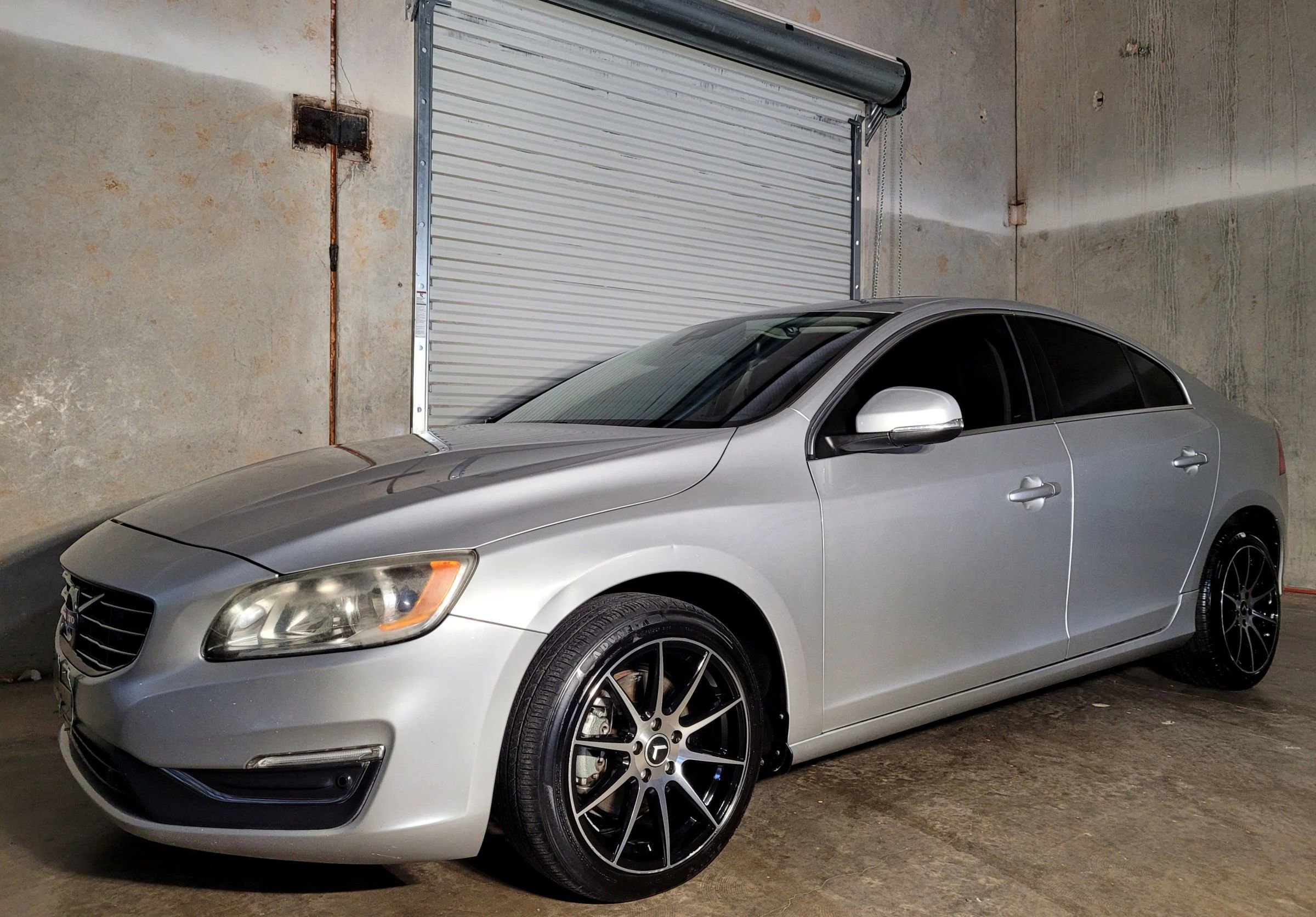 Used 2016 Volvo S60 T5 Premier image 5