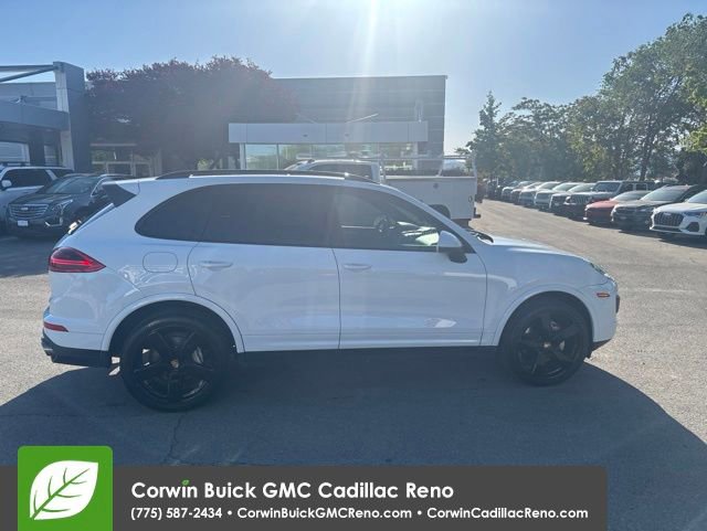 Used 2017 Porsche Cayenne S AWD/4WD image 8