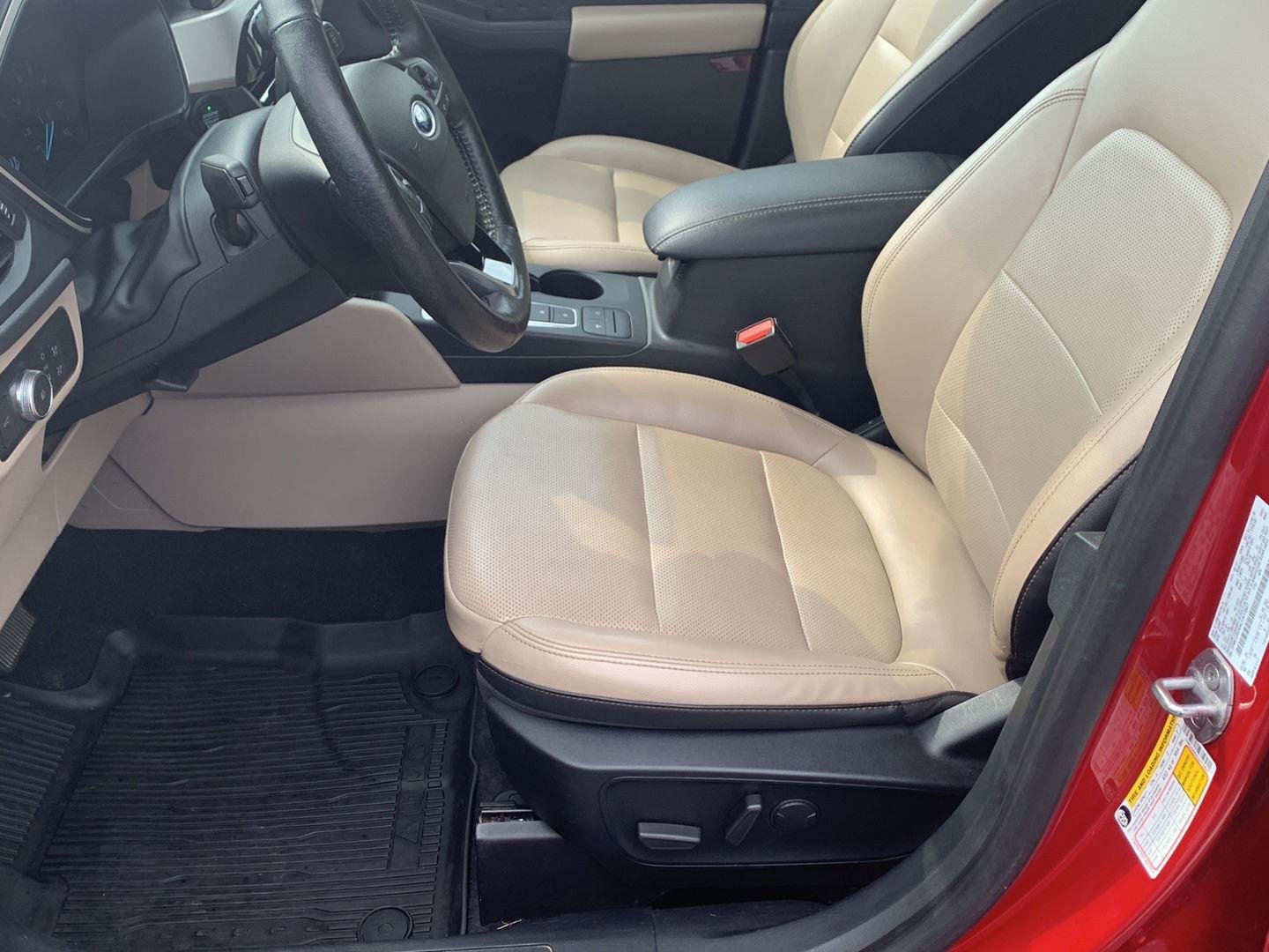 Used 2020 Ford Escape SEL AWD/4WD image 21