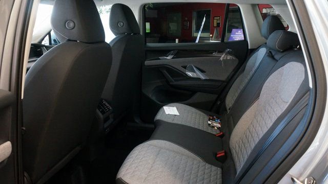 New 2026 Volkswagen Tiguan S image 8