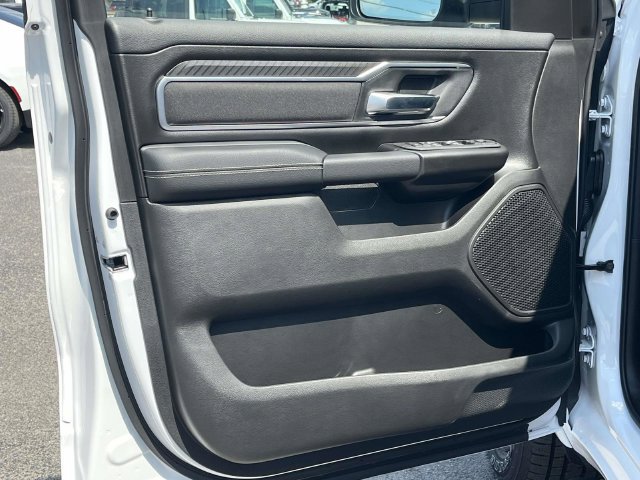 New 2027 RAM 1500 4x4 Crew Cab image 11