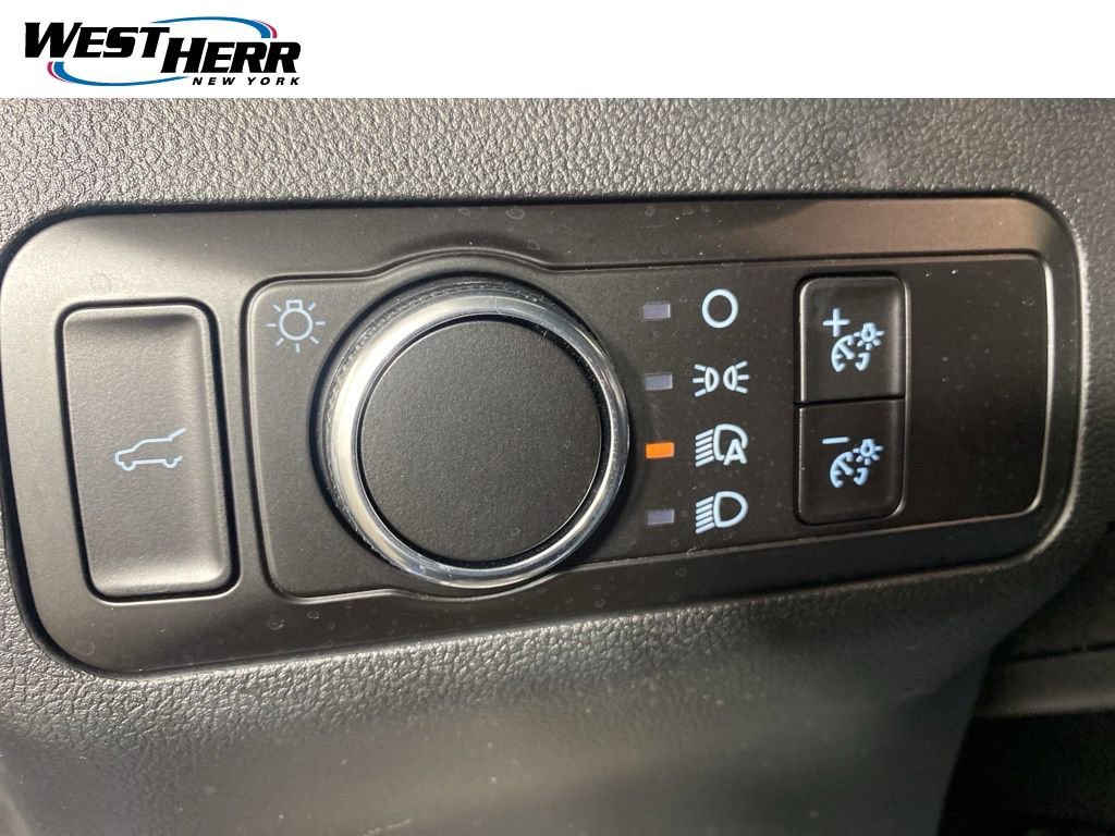 Used 2023 Ford Escape Active w/ Tech Pack #2 AWD/4WD image 10