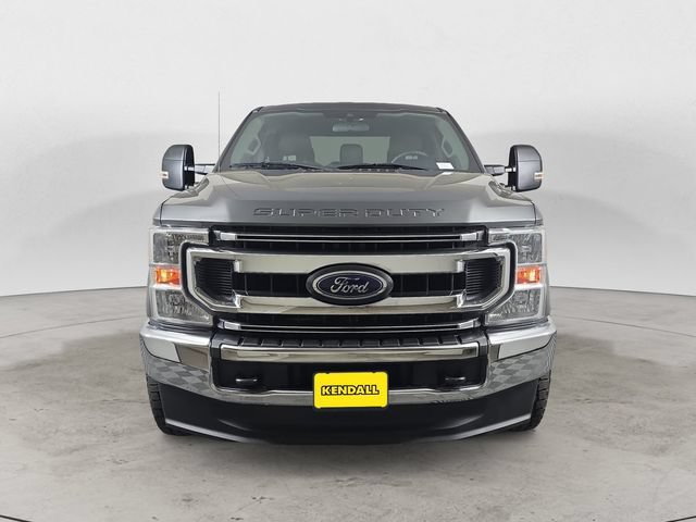 Used 2020 Ford F250 XLT AWD/4WD image 2