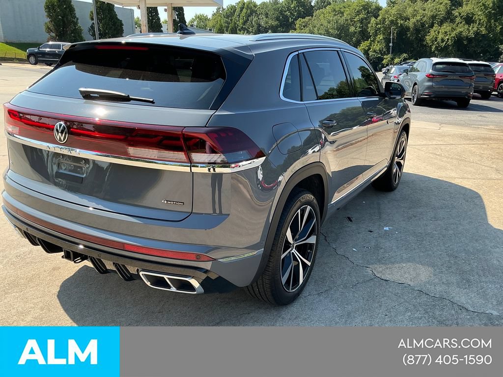 Used 2026 Volkswagen Atlas Cross Sport SEL Premium R-Line AWD/4WD image 5