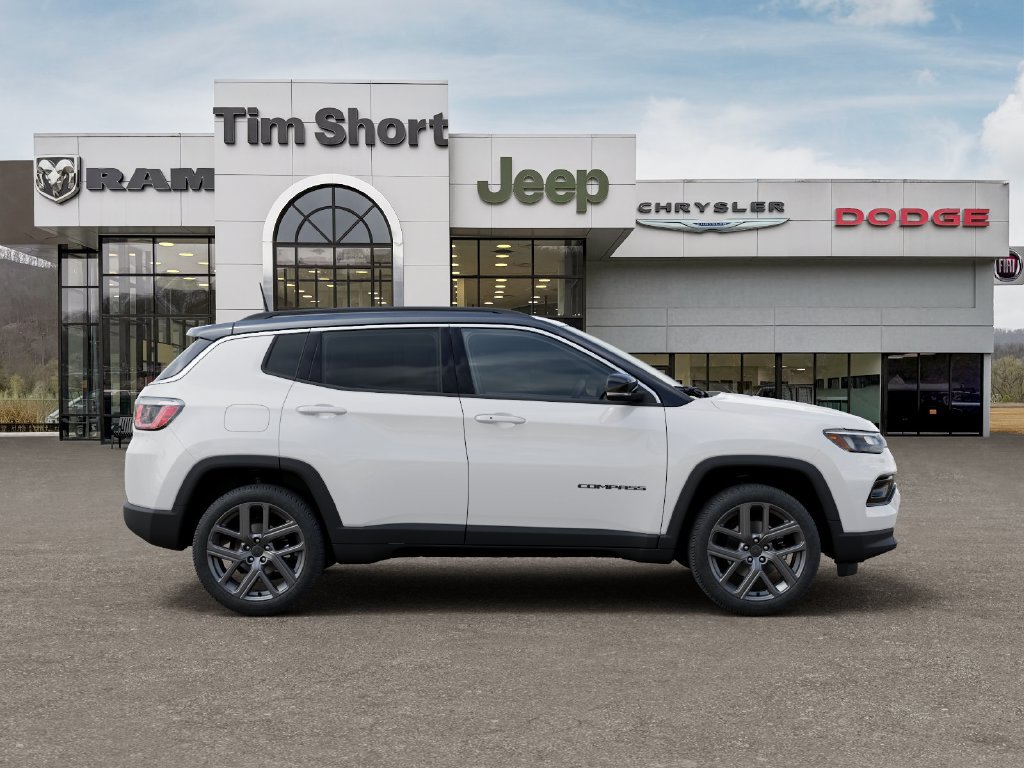 New 2026 Jeep Compass Limited w/ Sun, Sound & Navigation Group AWD/4WD image 21