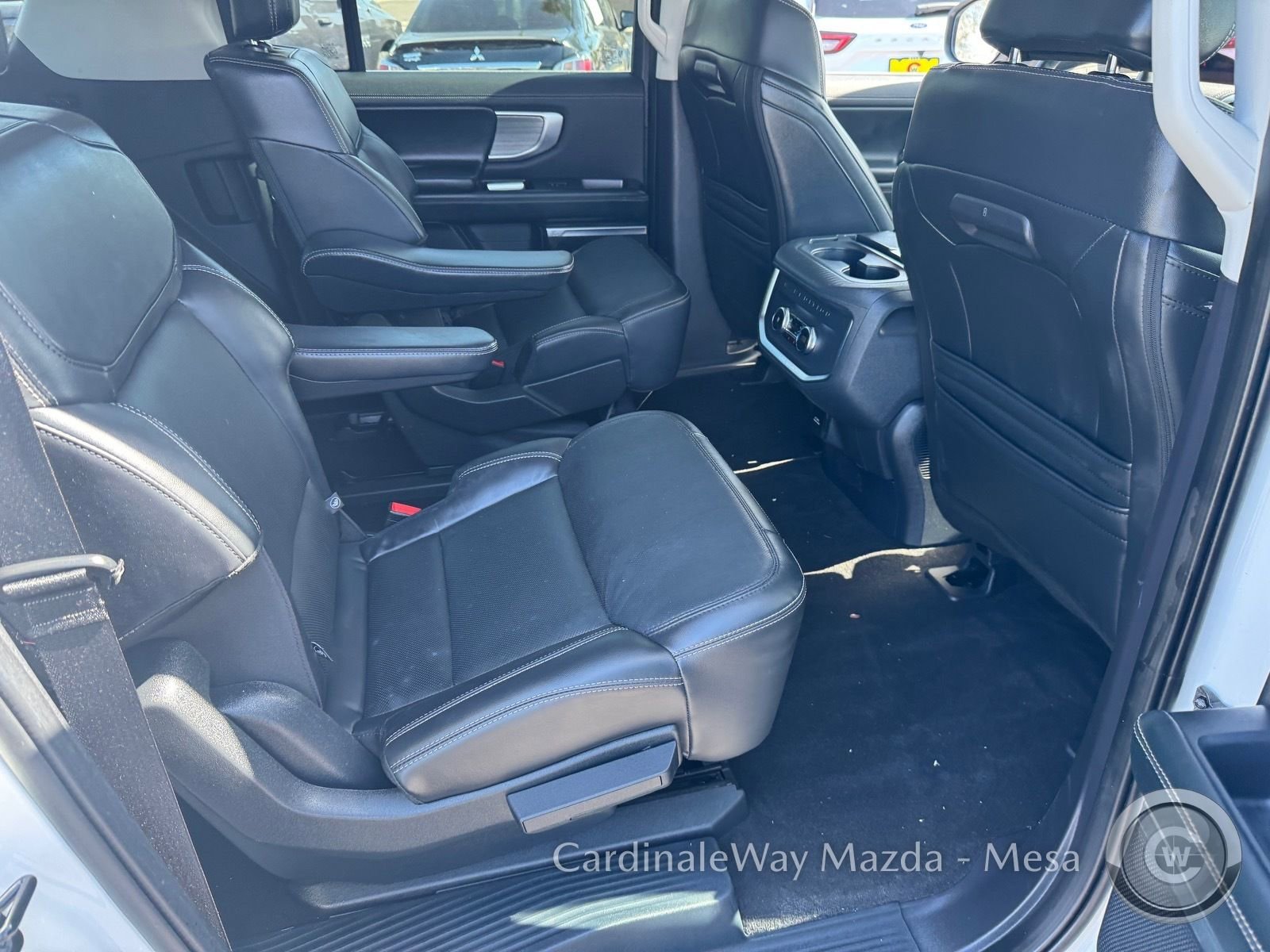 Used 2025 Ford Expedition Max Platinum AWD/4WD image 28