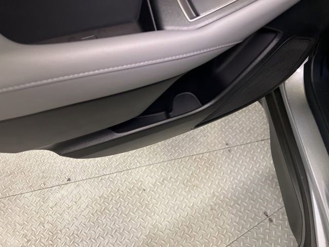 Certified 2025 Subaru Outback Limited image 62