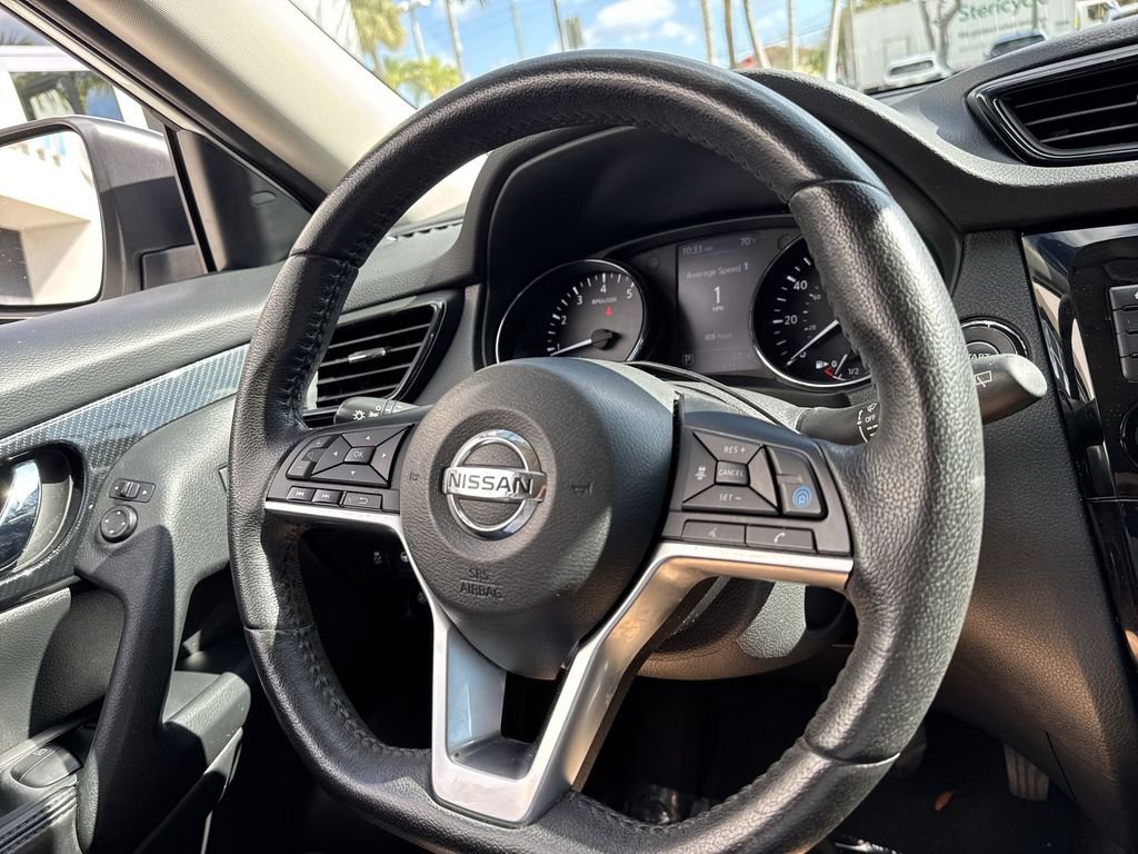 Used 2020 Nissan Rogue SL w/ Premium Package image 56