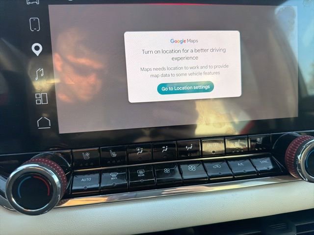 Used 2024 GMC Canyon AT4X w/ AT4X AEV Edition image 16