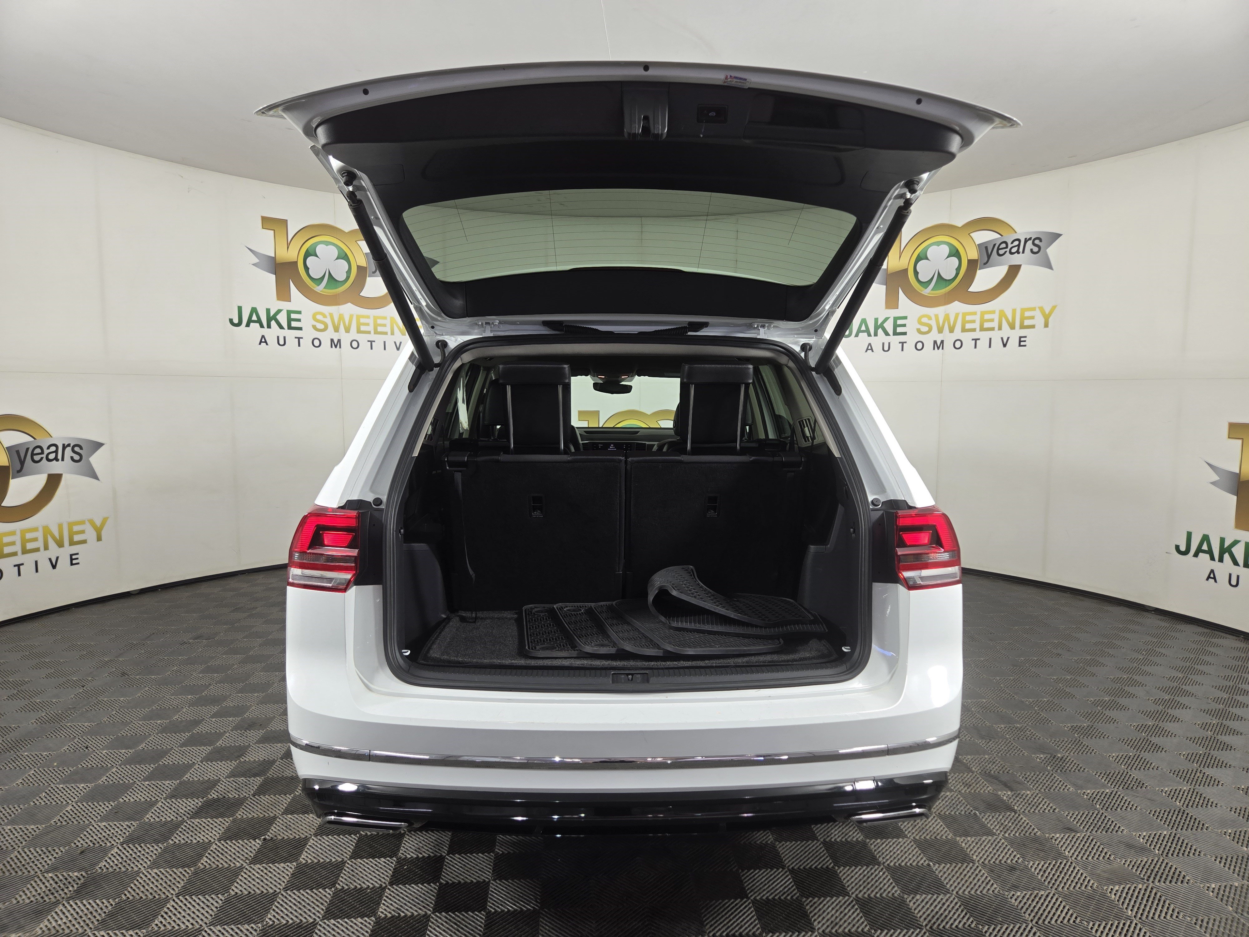 Used 2018 Volkswagen Atlas SE AWD/4WD image 33