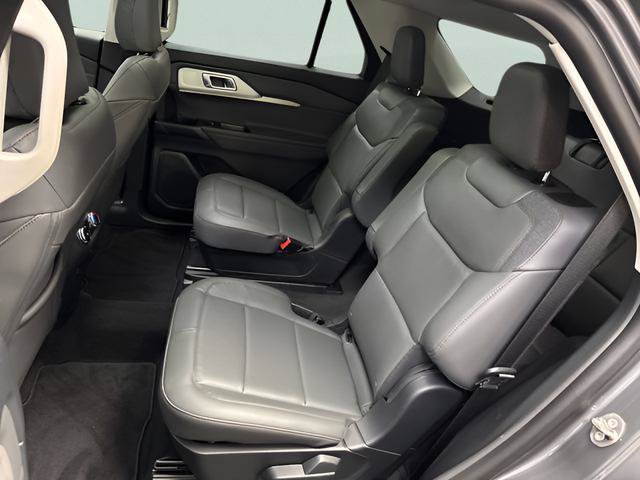 New 2026 Ford Explorer Active w/ Active Comfort Package AWD/4WD image 38
