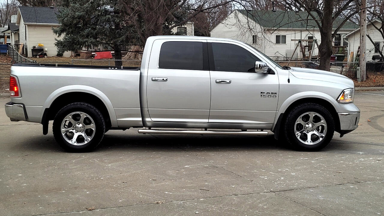 Used 2017 RAM 1500 Laramie image 7