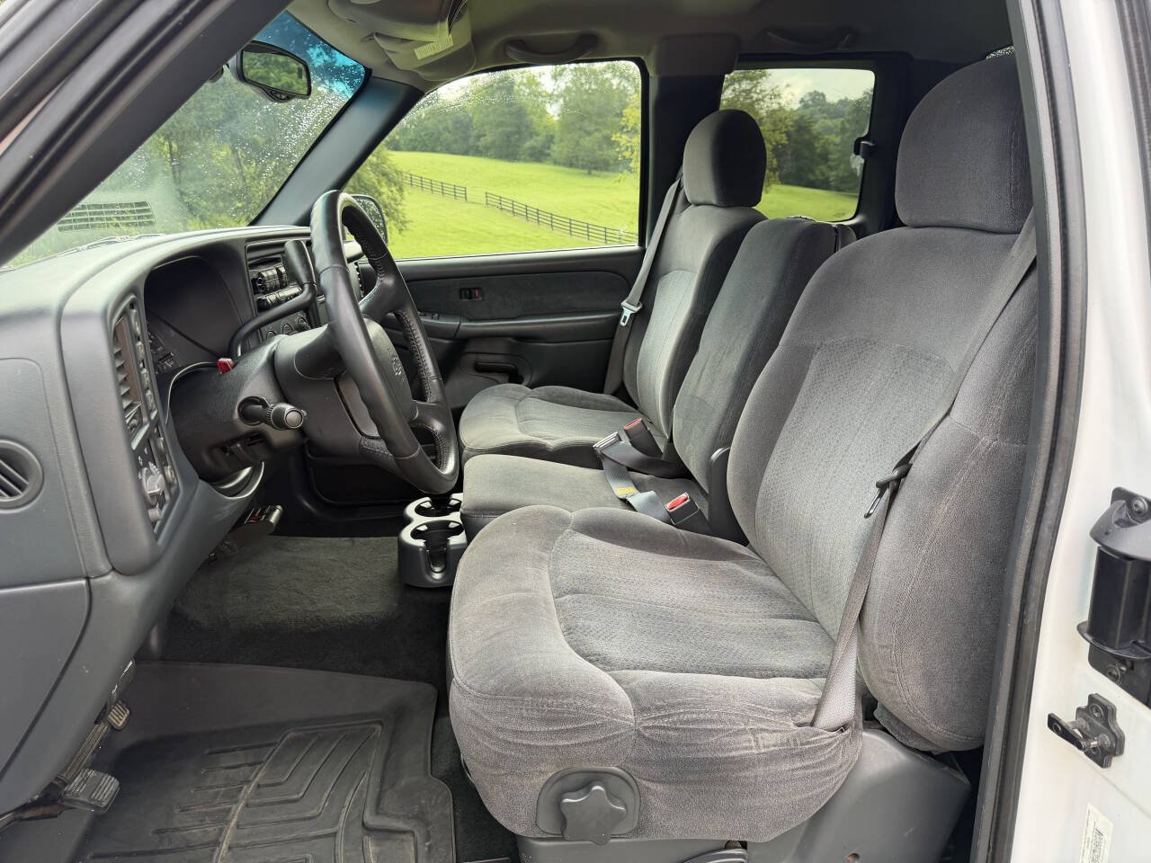 Used 2002 Chevrolet Silverado 1500 LS w/ Off-Road Pkg AWD/4WD image 18