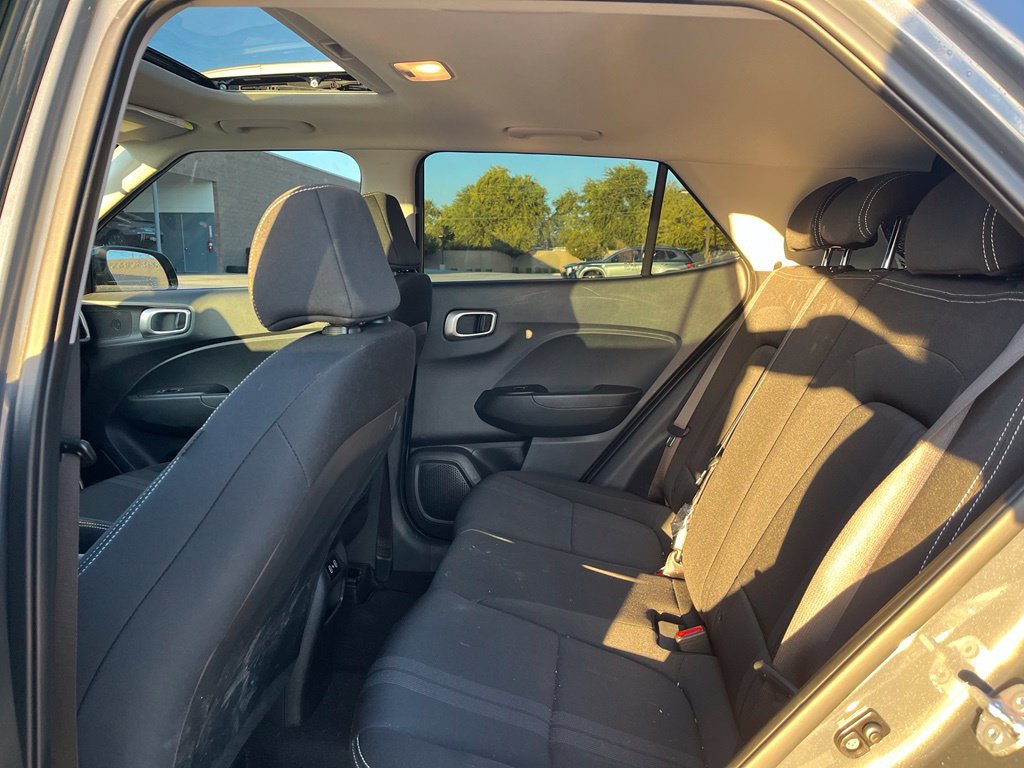 Used 2026 Hyundai Venue SEL FWD image 14