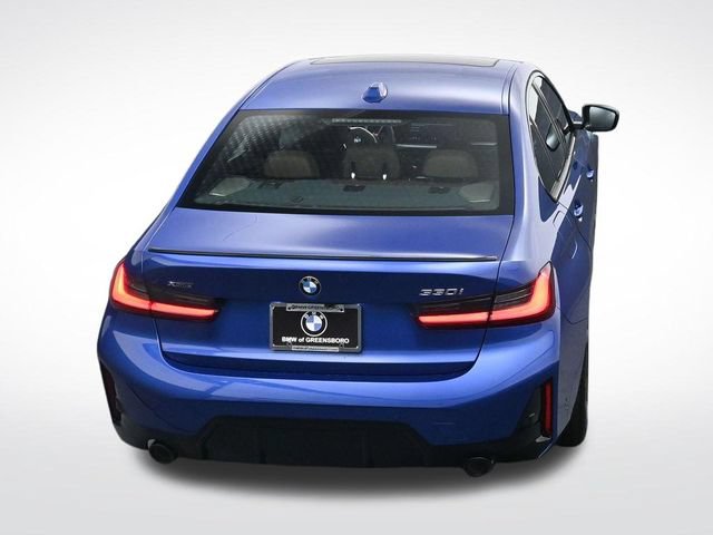 New 2026 BMW 330i xDrive Sedan w/ M Sport Package AWD/4WD image 27