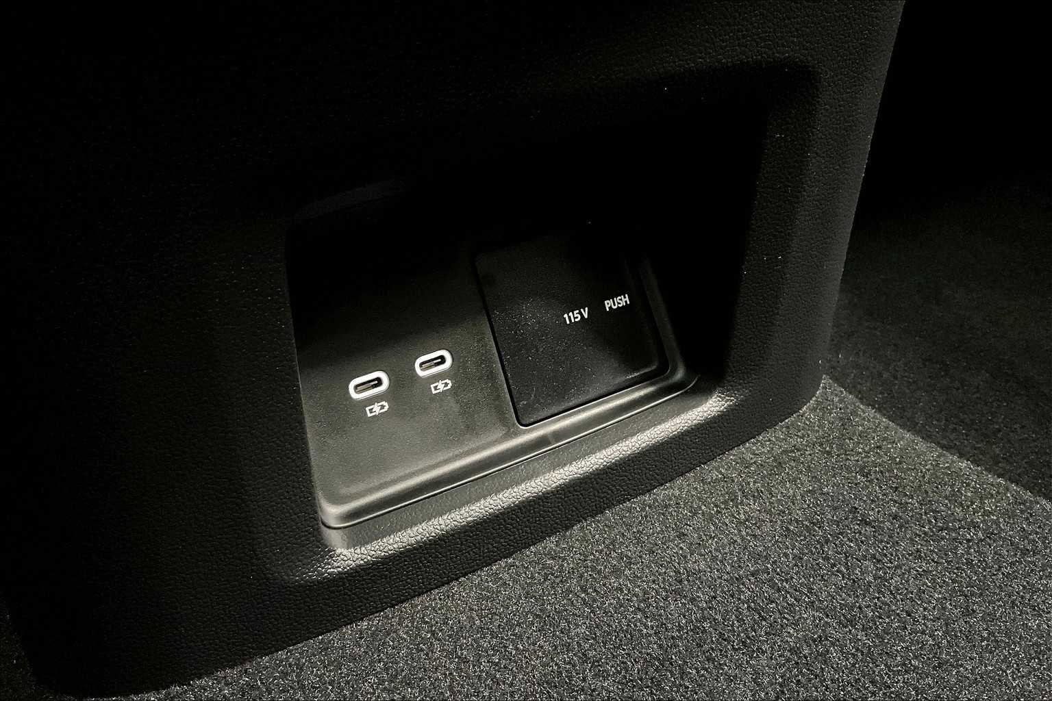 New 2026 Volkswagen Atlas SEL Premium R-Line image 21