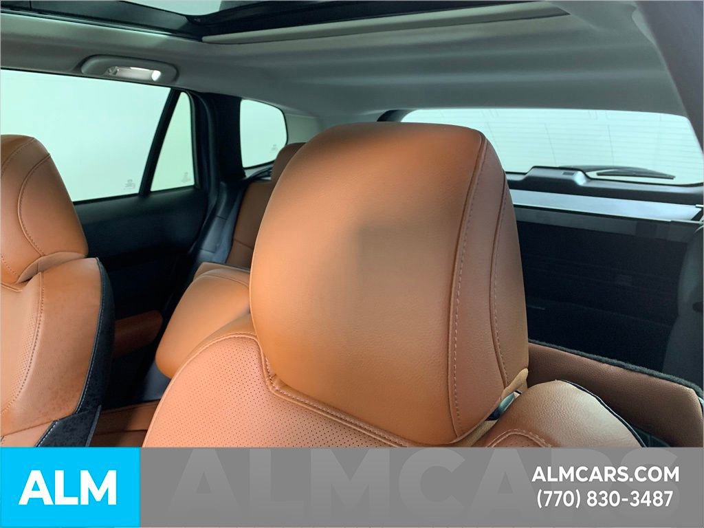 Used 2025 MAZDA CX-50 Meridian Edition w/ Apex Package image 17