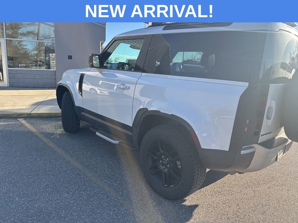 Used 2023 Land Rover Defender 90 S image 14