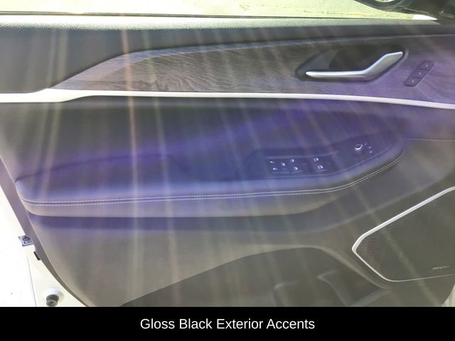 Used 2023 Jeep Grand Cherokee L Limited w/ Luxury Tech Group II RWD image 20