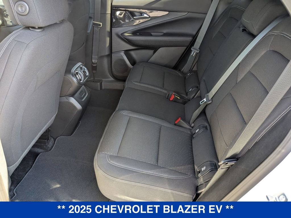 New 2025 Chevrolet Blazer EV LT image 24
