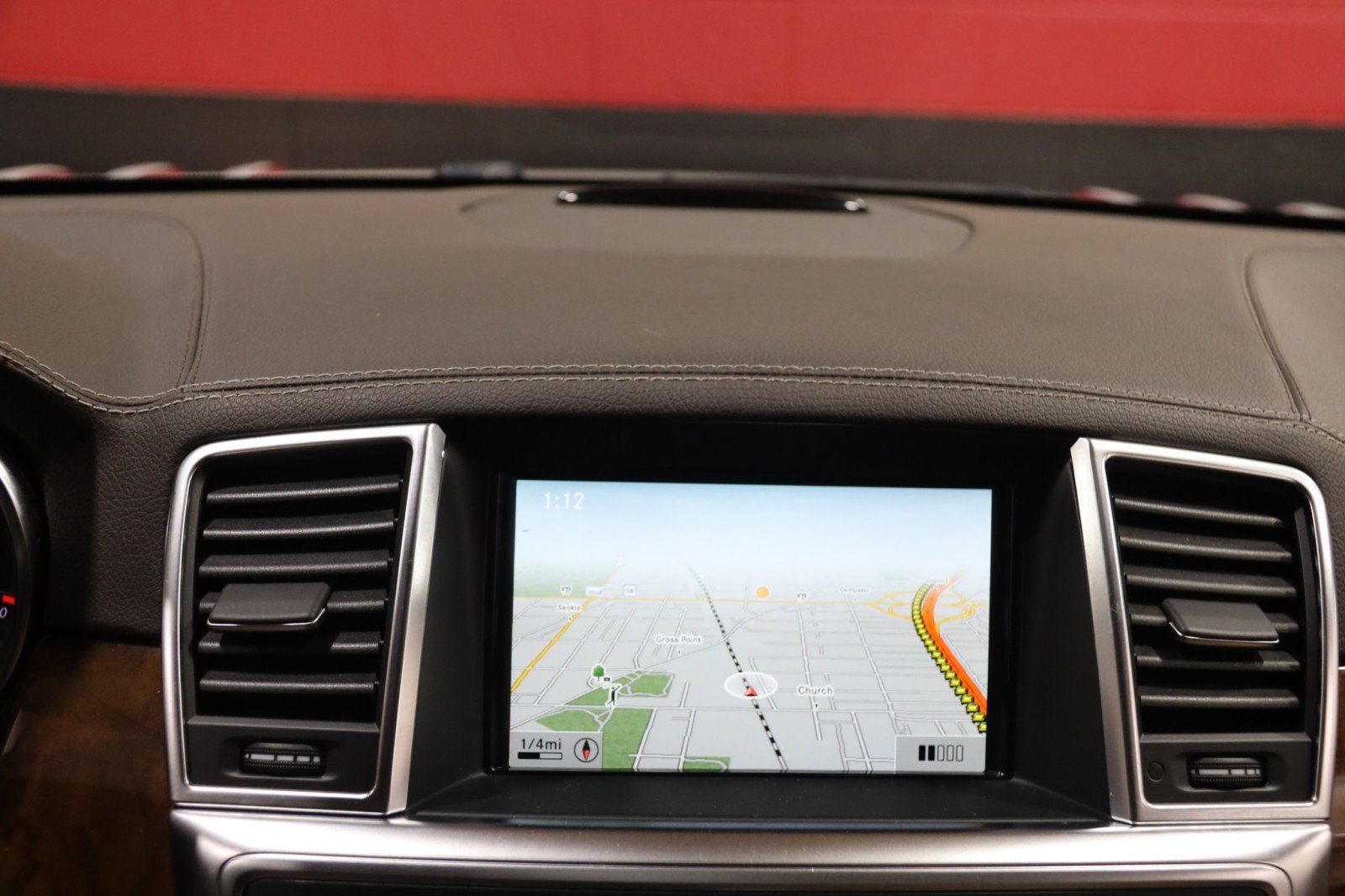 Used 2013 Mercedes-Benz GL 550 4MATIC AMG Sport 4dr Suv image 65