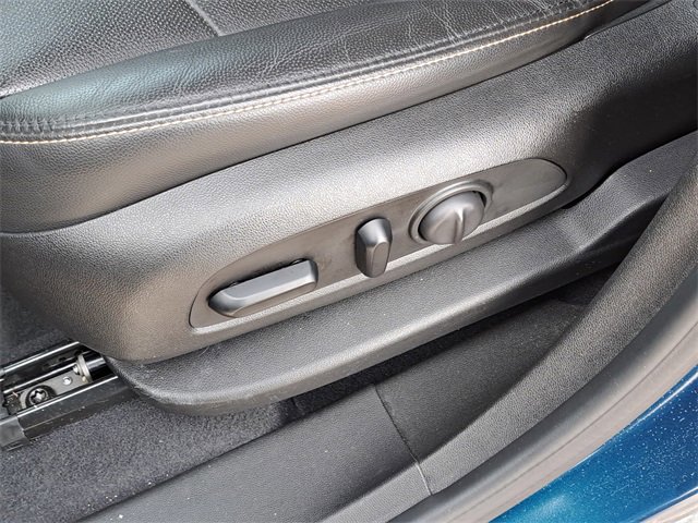 Used 2020 Chevrolet Equinox Premier image 23