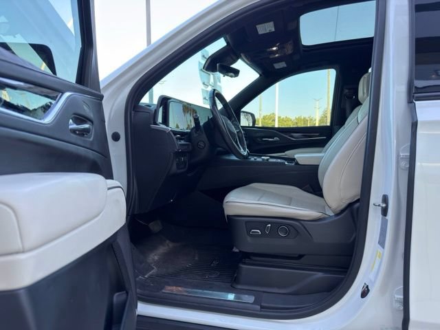 Used 2021 Cadillac Escalade Sport AWD/4WD image 5