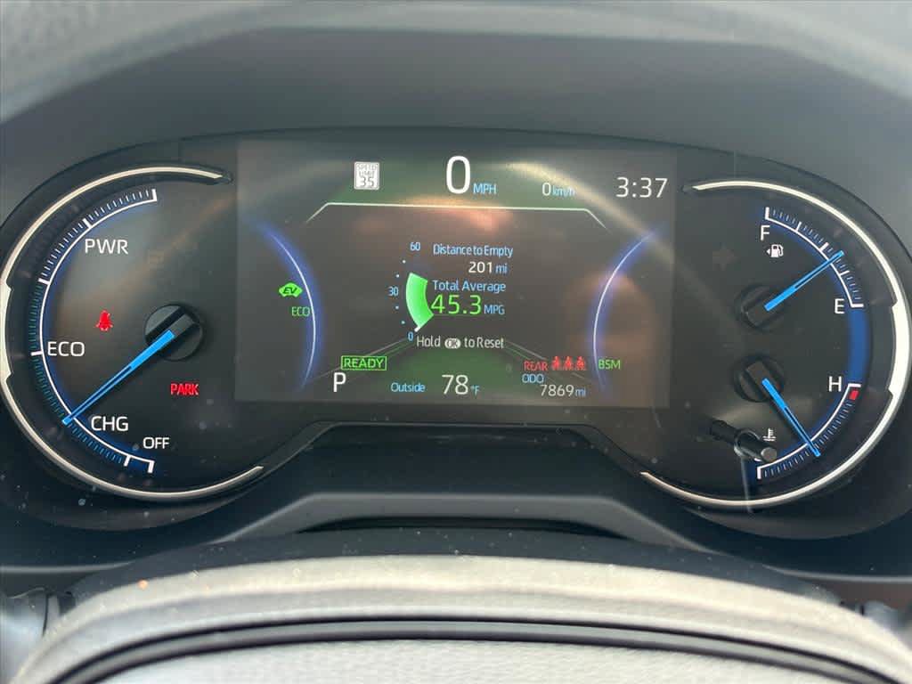 Used 2025 Toyota RAV4 XLE AWD/4WD image 13