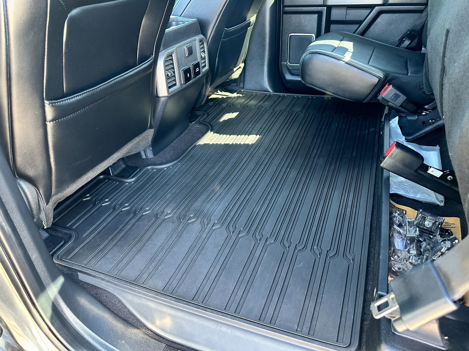 Used 2020 Ford F150 Raptor w/ Equipment Group 802A Luxury image 30