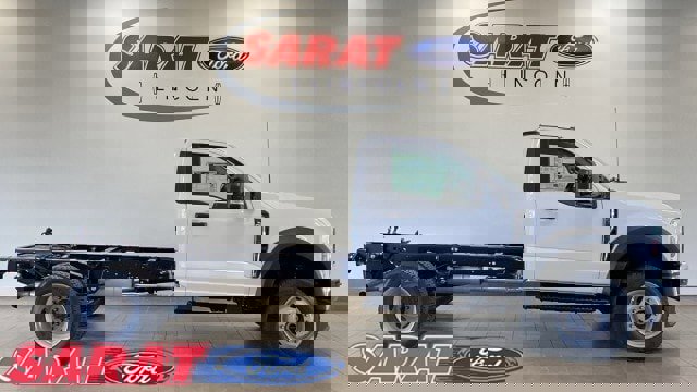 New 2026 Ford F550 4x4 Regular Cab Super Duty w/ XL Chrome Package