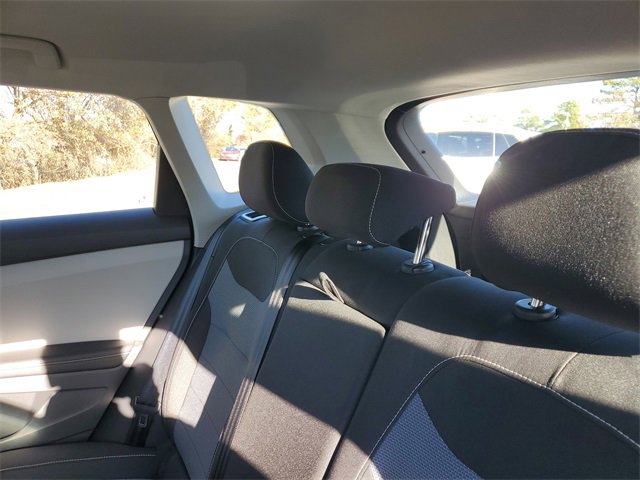 New 2026 Volkswagen Taos S image 9