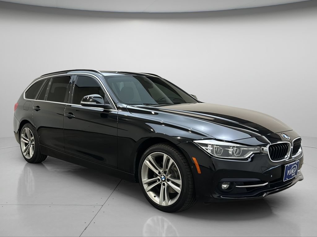 Used 2017 BMW 330i xDrive Wagon AWD/4WD image 1