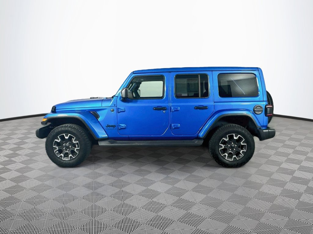 Used 2025 Jeep Wrangler Unlimited Sahara AWD/4WD image 6