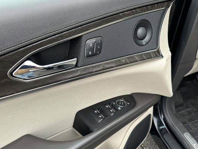 Used 2019 Lincoln Nautilus Reserve image 20