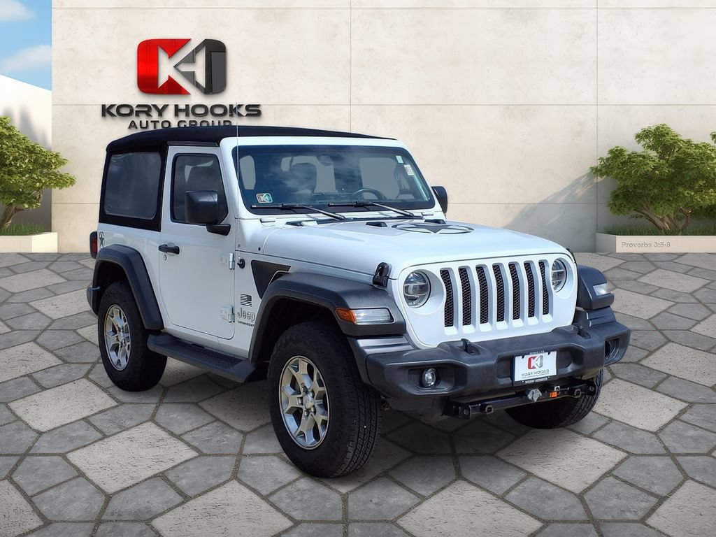 Used 2020 Jeep Wrangler Sport AWD/4WD image 2