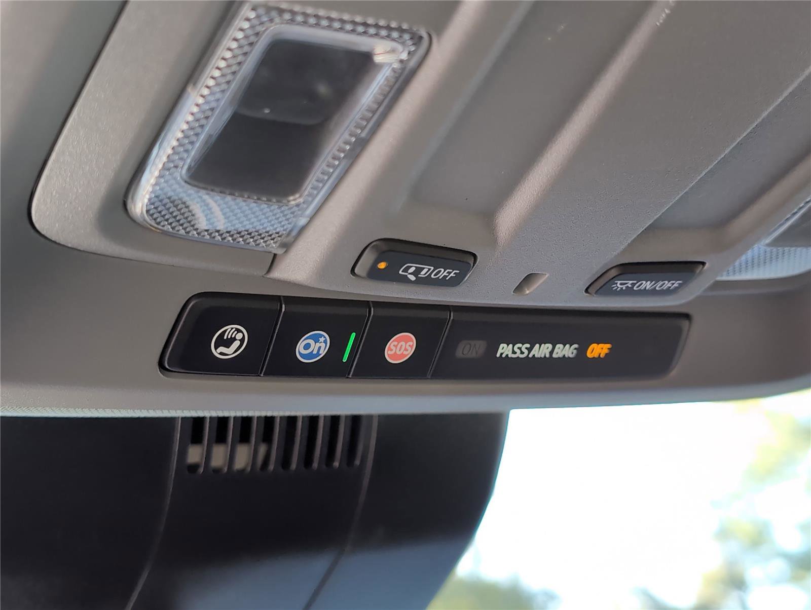 Certified 2025 Chevrolet Silverado 1500 W/T w/ WT Value Package image 14