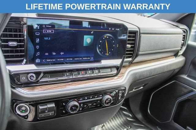 Used 2024 Chevrolet Silverado 3500 LT w/ Convenience Package AWD/4WD image 18