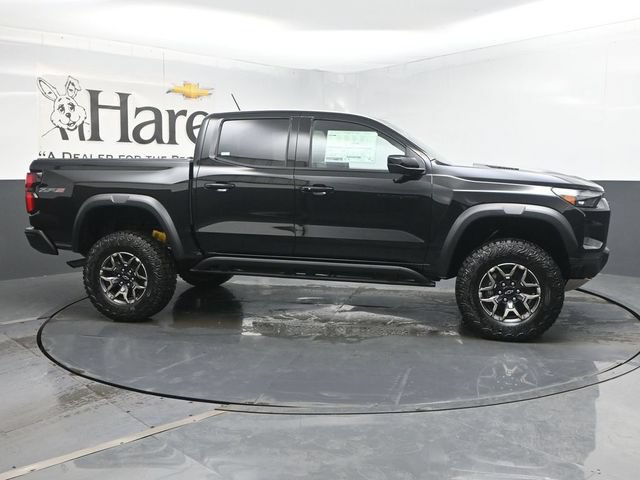 New 2026 Chevrolet Colorado ZR2 w/ Technology Package AWD/4WD image 27