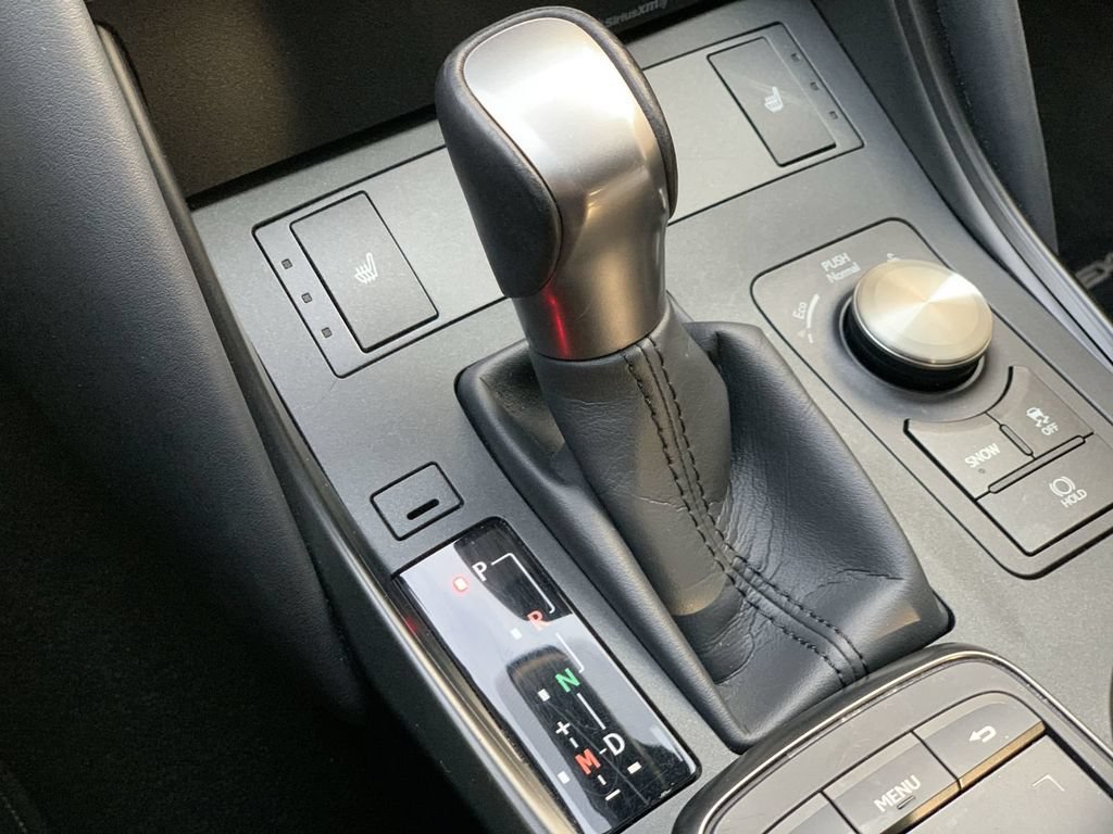 Used 2024 Lexus IS 300 RWD image 13