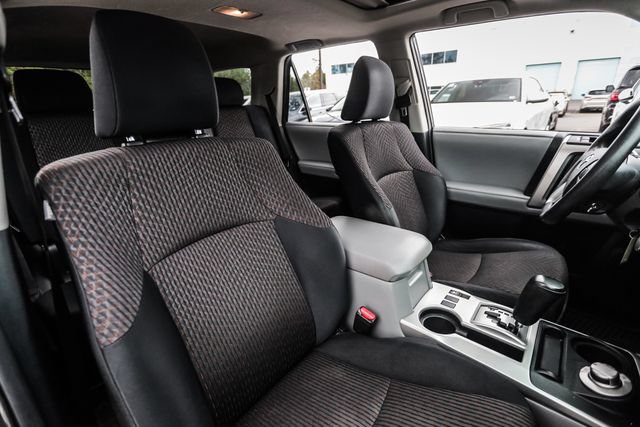 Used 2013 Toyota 4Runner SR5 w/ Convenience Pkg AWD/4WD image 49