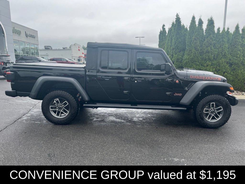 Used 2025 Jeep Gladiator Mojave w/ Convenience Group AWD/4WD image 2