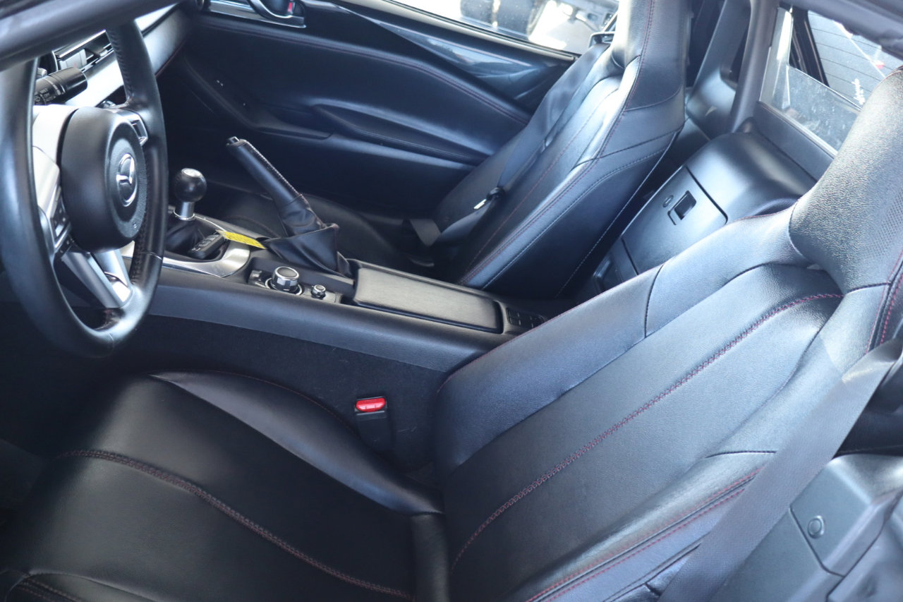 Used 2017 MAZDA MX-5 Miata RF Grand Touring image 16