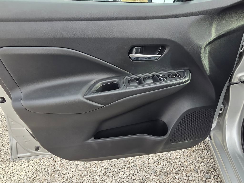 Used 2024 Nissan Versa SV w/ Trunk Package image 10