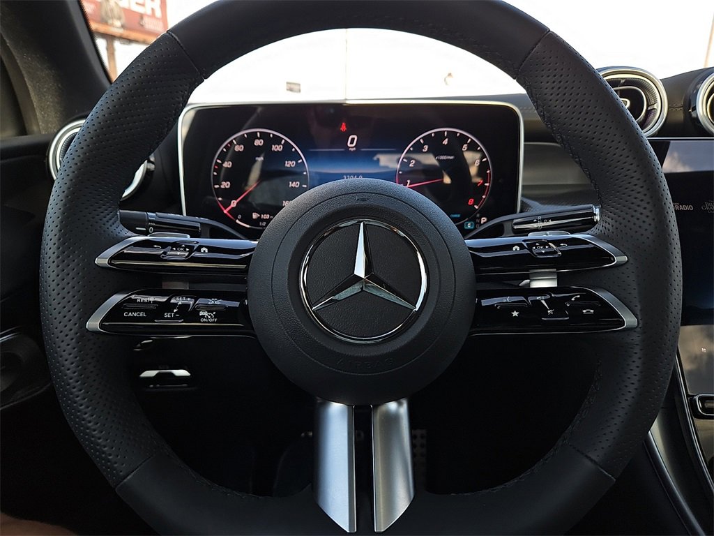 Certified 2025 Mercedes-Benz GLC 300 4MATIC image 25