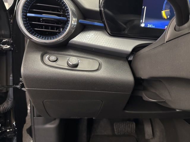 New 2026 Chevrolet Trax LT w/ Driver Confidence Package FWD image 20