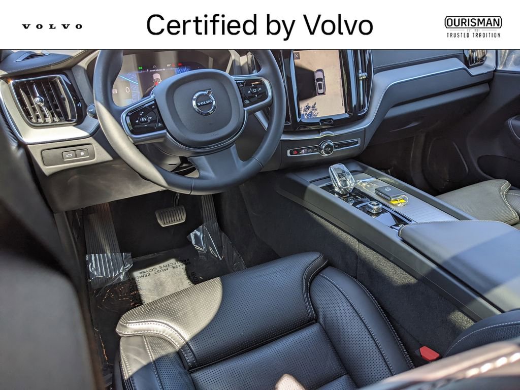 Certified 2024 Volvo XC60 T8 Ultimate AWD/4WD image 12