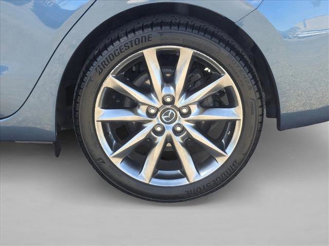 Used 2018 MAZDA MAZDA3 Grand Touring image 21