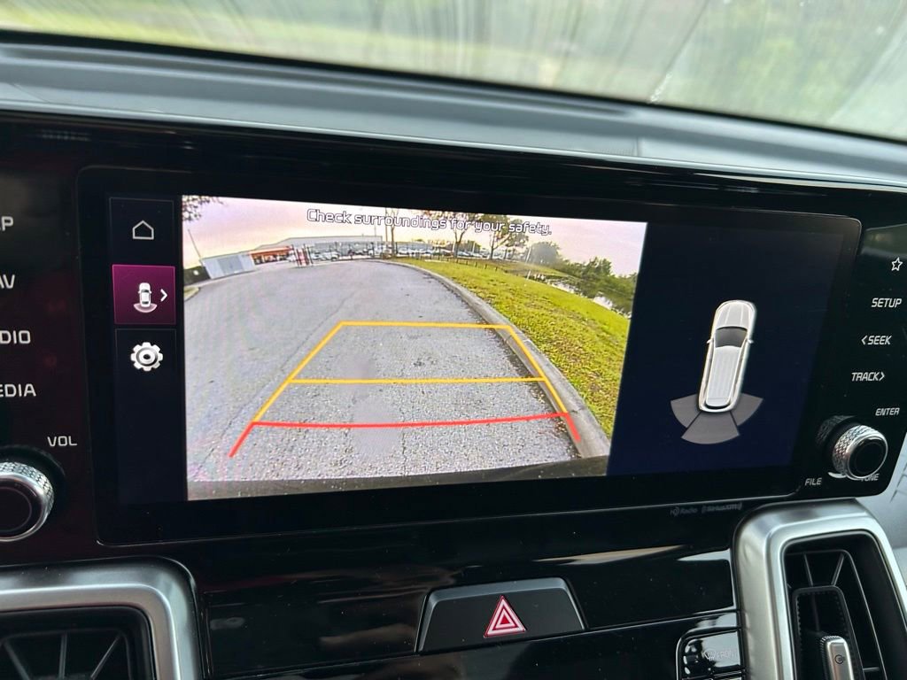 Used 2022 Kia Sorento S w/ Panoramic Sunroof Package FWD image 26