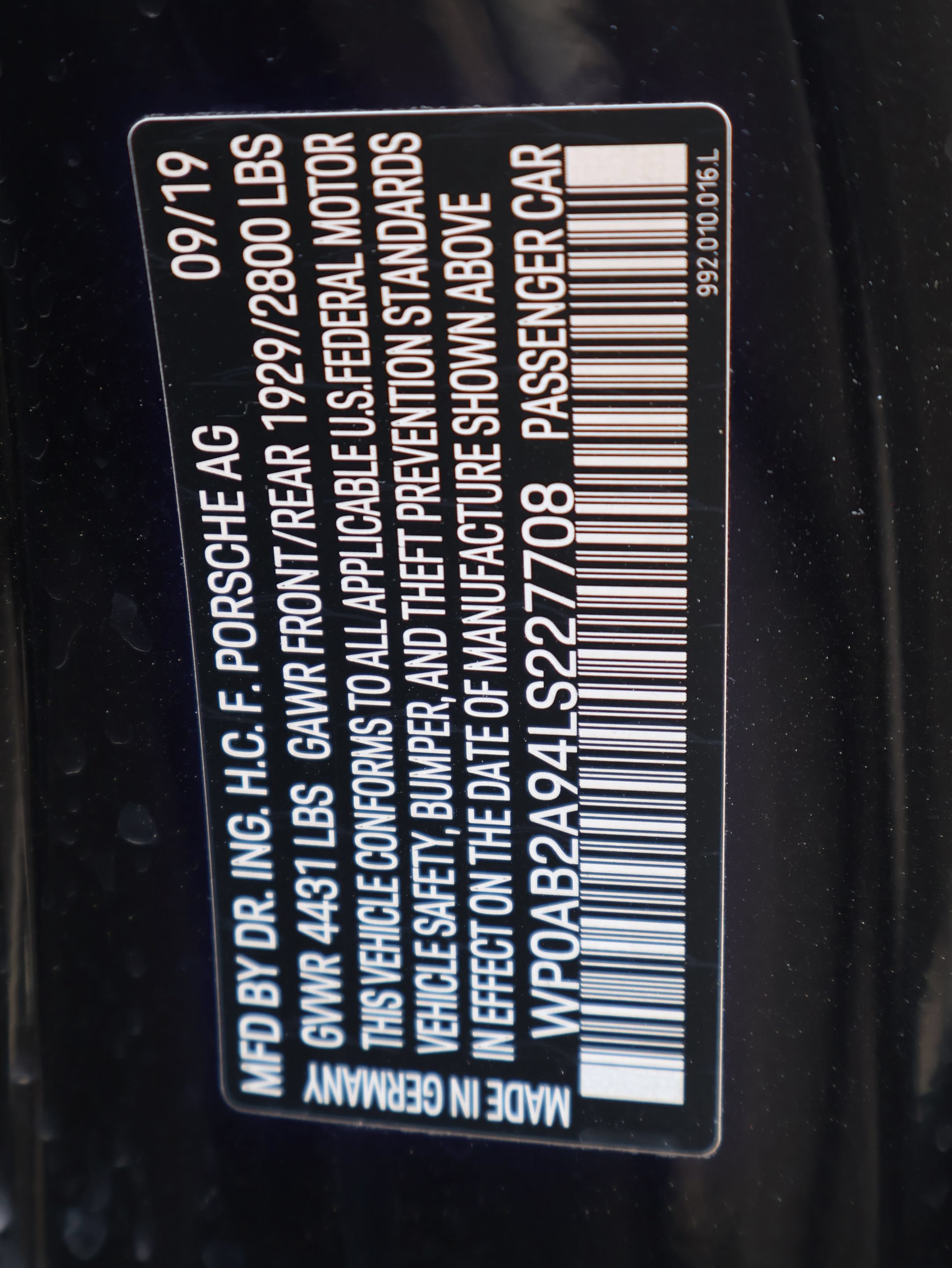 Used 2020 Porsche 911 Carrera 4S AWD/4WD image 32